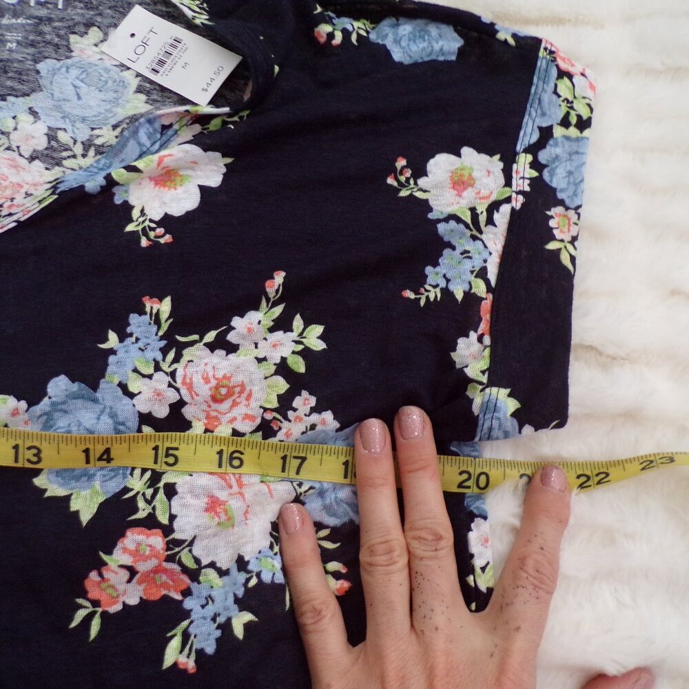 NWT Loft blue linen floral top M - Picture 5 of 6